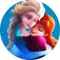 Kulatý jedlý obrázek na dort – Frozen, sesterské objetí Anny a Elsy (modrá, růžová, bílá)