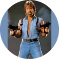Kulatý jedlý obrázek na dort – Chuck Norris (modrá, černá, šedá)