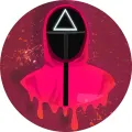 Kulatý jedlý obrázek na dort – Squid Game, Strážce s trojúhelníkem a stříkanci (červená, růžová, černá)