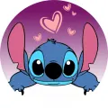 Kulatý jedlý obrázek na dort – Lilo a Stitch, usměvavý Stitch na fialovém pozadí (modrá, fialová, růžová)