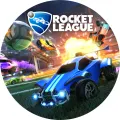 Kulatý jedlý obrázek na dort – Rocket League, modré auto a létající míč (modrá, černá, žlutá)