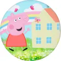 Kulatý jedlý obrázek na dort – Prasátko Peppa, louka, domek a duha (růžová, zelená, modrá)