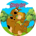 Kulatý jedlý obrázek na dort – Scooby Doo, Scooby v náručí Shaggyho (hnědá, zelená, modrá)