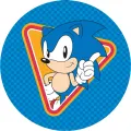 Kulatý jedlý obrázek na dort – Sonic, ve žlutém trojúhelníku a šachovnice (modrá, žlutá, bílá)