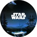 Kulatý jedlý obrázek na dort – Star Wars, Hvězda smrti nad nočním lesem (černá, modrá, bílá)
