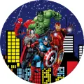Kulatý jedlý obrázek na dort – Avengers, tým před mrakodrapy pod hvězdami (modrá, červená, zelená)