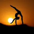 Obdélníkový jedlý obrázek na dort – Baletka, Gymnastka (žlutá, černá)