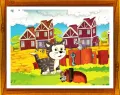 Obdélníkový jedlý obrázek na dort – Kočka a myši, na dvorku před domky (zelená, modrá, červená)