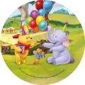 Kulatý jedlý obrázek na dort – Medvídek Pú, oslava s balónky a Sloniskem (zelená, fialová, žlutá)
