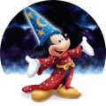 Kulatý jedlý obrázek na dort – Mickey Mouse, čaroděj Fantazie pod hvězdami (modrá, červená, žlutá)