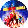 Kulatý jedlý obrázek na dort – Teorie velkého třesku, modré pozadí a logo (modrá, červená, žlutá)