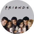 Kulatý jedlý obrázek na dort – Přátelé, Friends, koktejly a logo (šedá, černá, bílá)