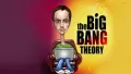 Obdélníkový jedlý obrázek na dort – Big Bang Theory, Sheldon v křesle s notebookem (žlutá, fialová, hnědá)