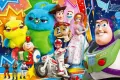 Obdélníkový jedlý obrázek na dort – Toy Story, Buzz Rakeťák, Woody a Duke Caboom (modrá, žlutá, červená)