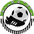 Kulatý jedlý obrázek na dort – Fotbal s okrajem (zelená, černá, bílá)