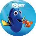 Kulatý jedlý obrázek na dort – Hledá se Dory, Dory a Nemo pod hladinou (modrá, žlutá, červená)