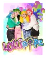 Obdélníkový jedlý obrázek na dort – Lollipopz, objímající se dívky s logem (růžová, žlutá, tyrkysová)