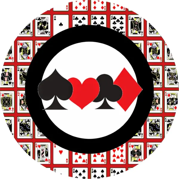 Kulatý jedlý obrázek na dort – Poker, karty, symboly a karty v pozadí (červená, černá, bílá)