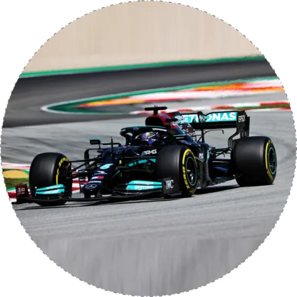 Kulatý jedlý obrázek na dort – Formule, černý monopost na závodním okruhu (černá, šedá, tyrkysová)
