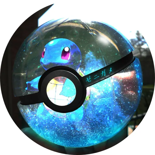 Kulatý jedlý obrázek na dort – Pokémon, Squirtle ve skleněném pokéballu (modrá, tyrkysová, černá)