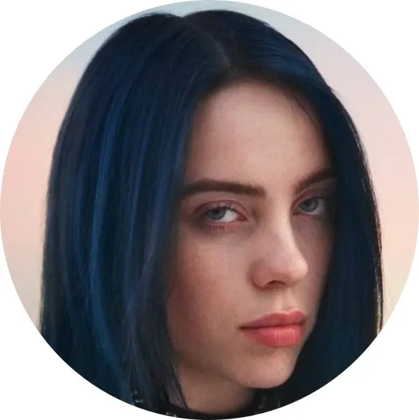 Kulatý jedlý obrázek na dort – Billie Eilish, tmavě modré vlasy (modrá, růžová, černá)