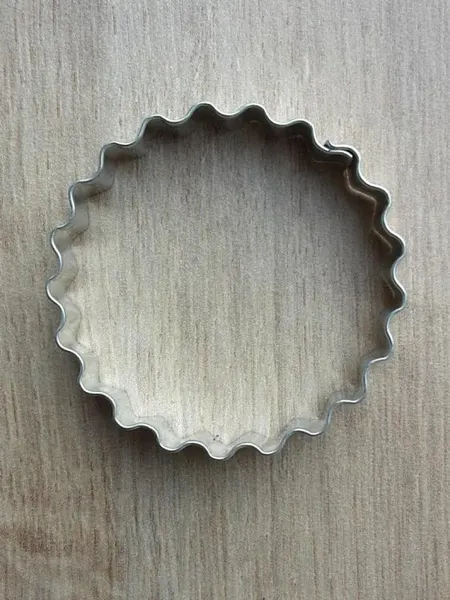 Vykrajovátko: VROUBKOVANÉ KOLEČKO - velké 53 mm