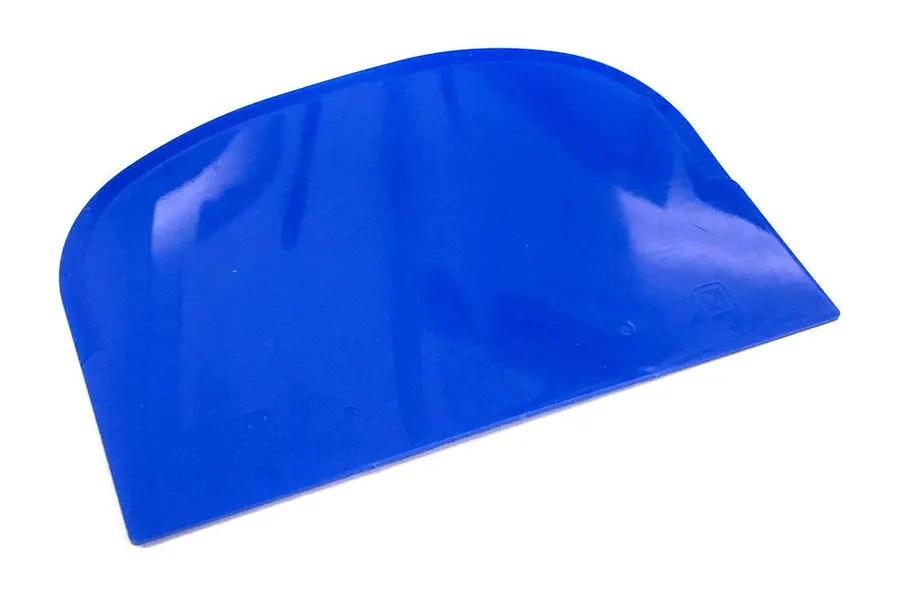 Modrá hladká cukrářská karta 15 x 10 cm z plastu k roztírání krémů a odkrajování těsta