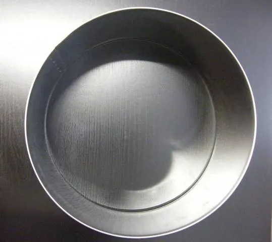 Kruhový pocínovaný ráfek pro pečení dortů, průměr 26 cm, výška 8 cm, kovový