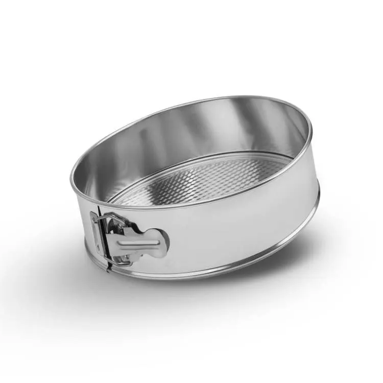 Kulatá dortová forma s odnímatelným dnem z pocínovaného plechu, průměr 16,5 cm, výška 6,5 cm