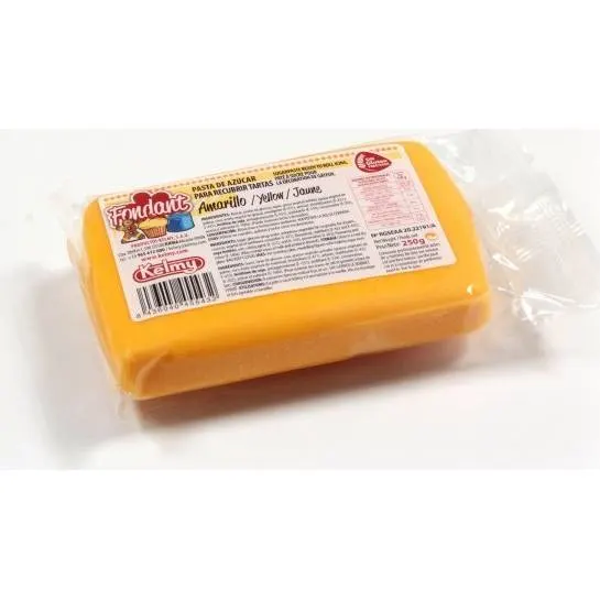 Žlutá potahovací hmota Kelmy v balení 250 g