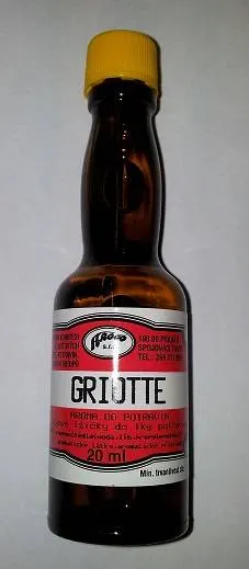 Lahvička tekutého potravinářského aroma Griotte s višňovou příchutí, objem 20 ml