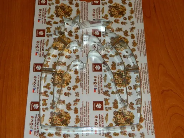 Vykrajovátko Felcman ve tvaru betlému z pocínovaného plechu, cca 14 x 18 cm